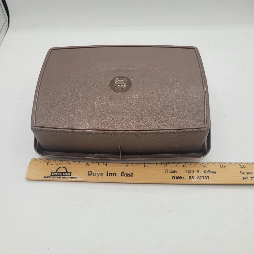 Vintage Tupperware Tuppercraft Organizer Brown 767-2 Stow‎ N Go W/Lid and Tray
